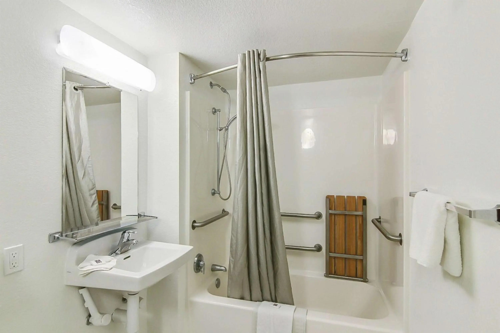 Motel 6 Buellton, CA - Solvang Area