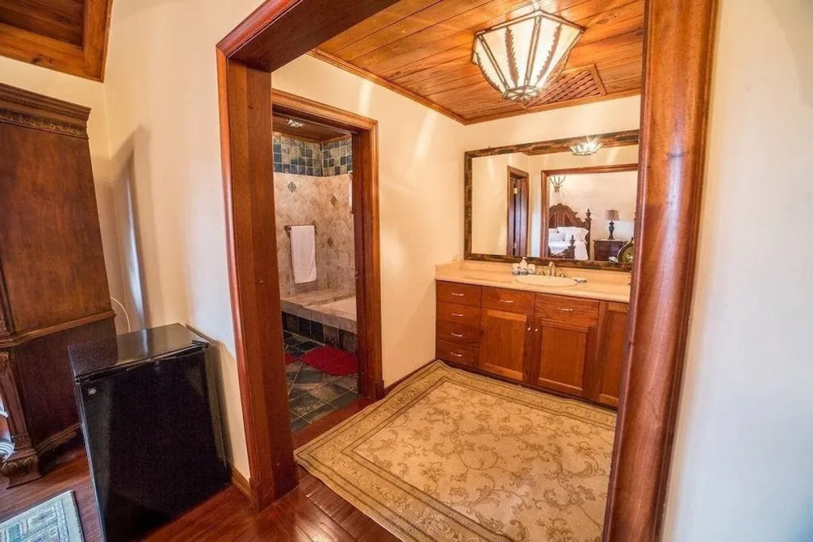 8BR 9BA Barranca Villa by ASVR