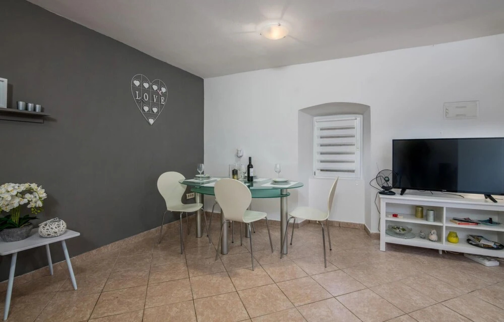 Beautiful Home in Kras With Outdoor Swimming Pool, Wifi and 3 Bedrooms