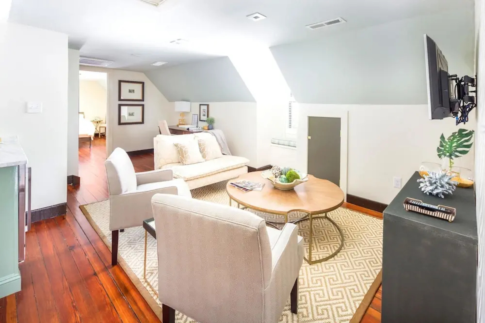 154 D Spring Street - 2 BR / 1 BA Holiday home 2