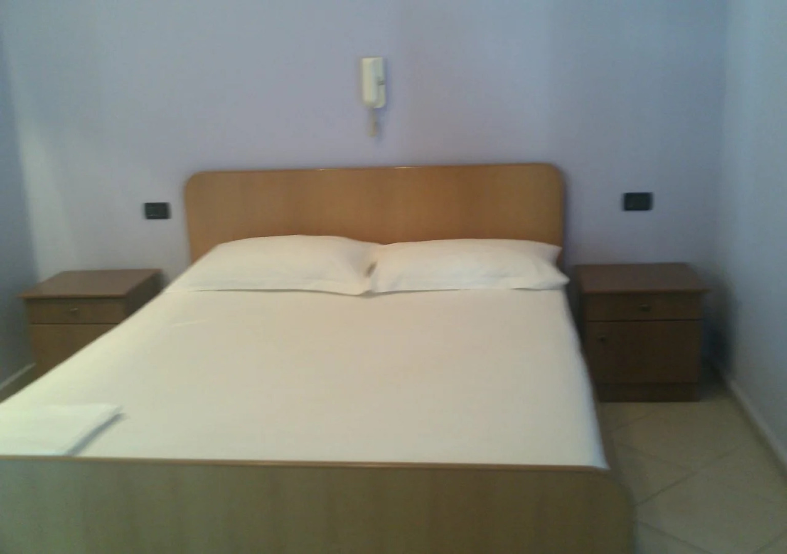 Auto Grill Krasniqi Hotel