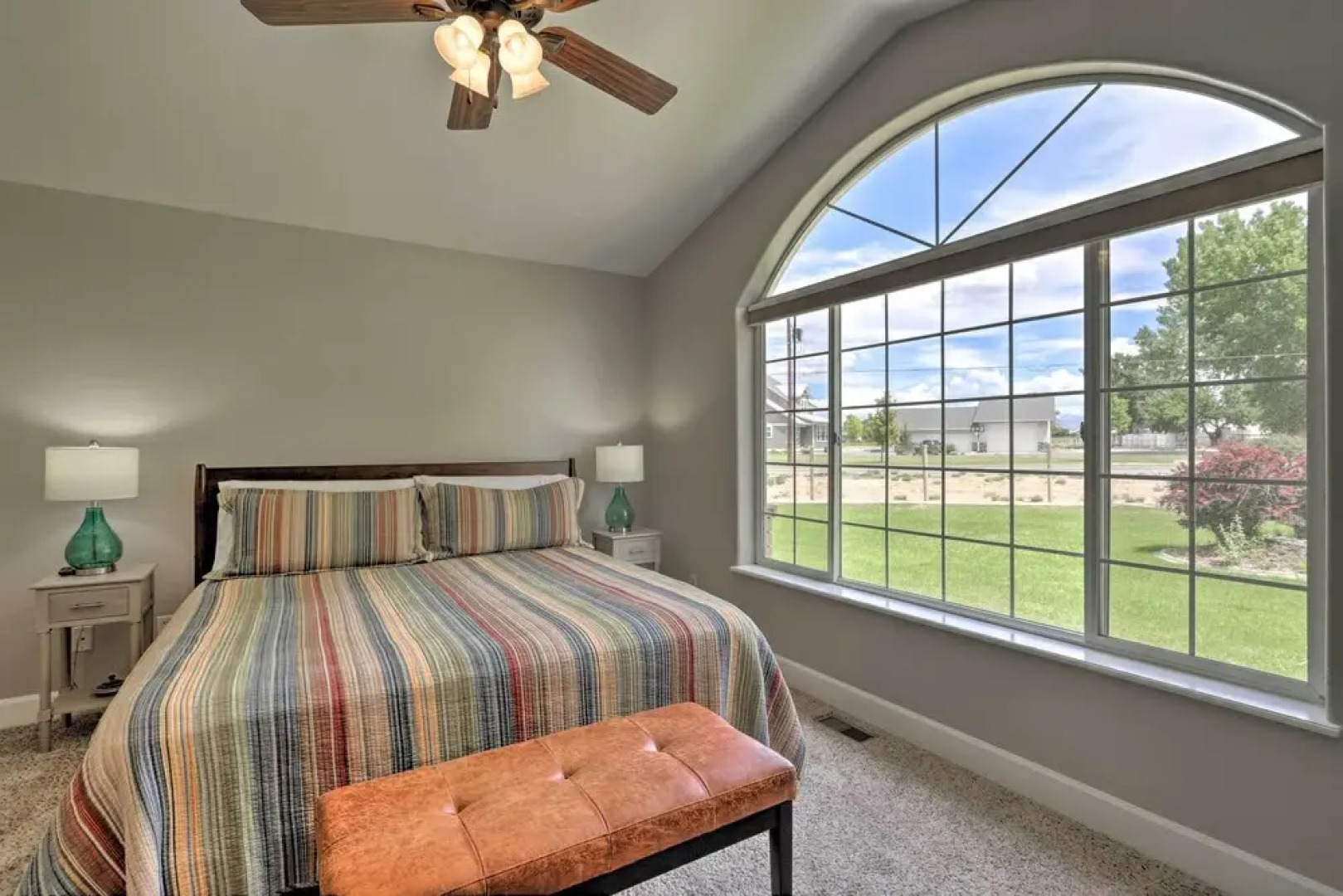 Home w/ Grill ~ 4 Miles to CO National Monument!