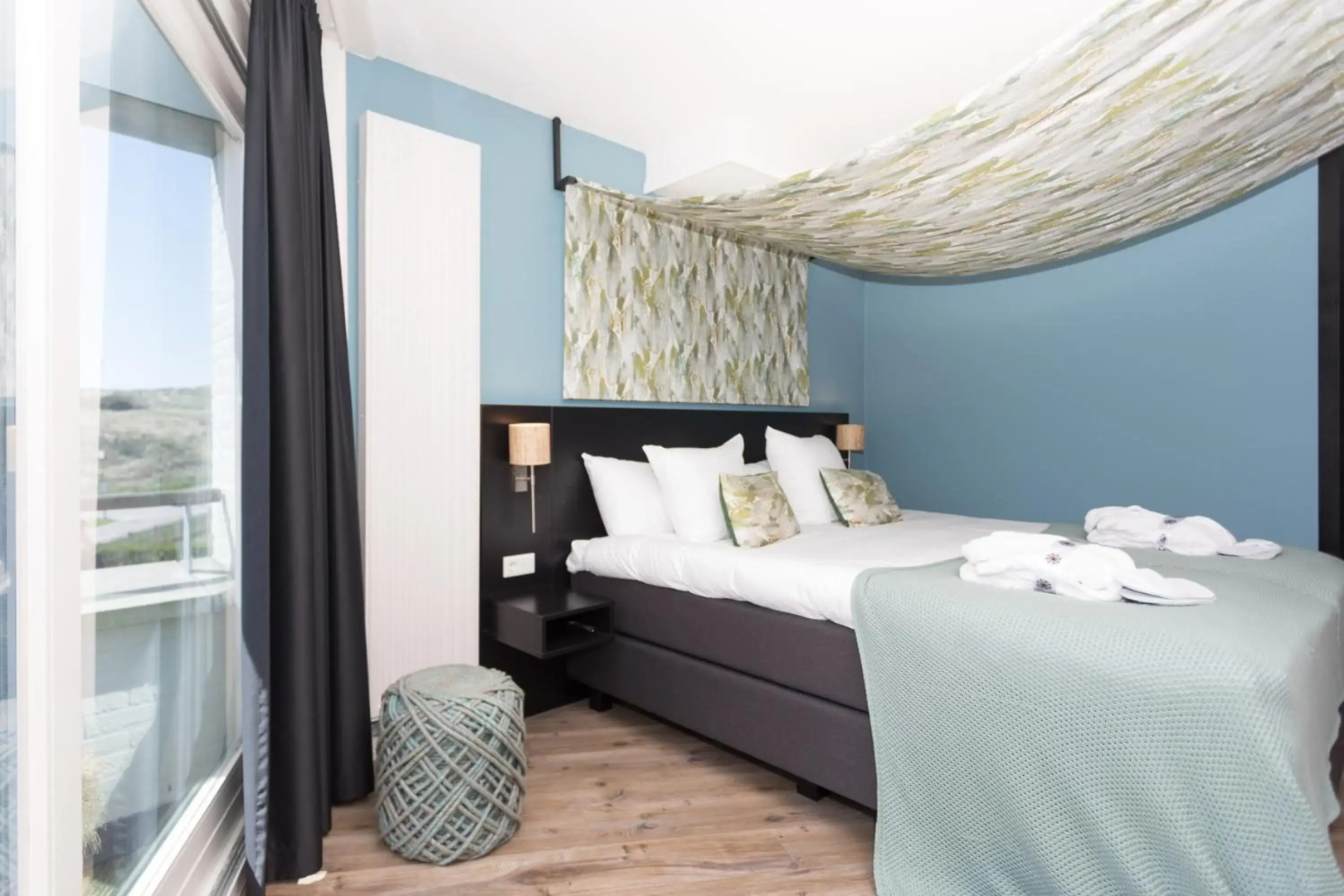 Strandhotel Westduin