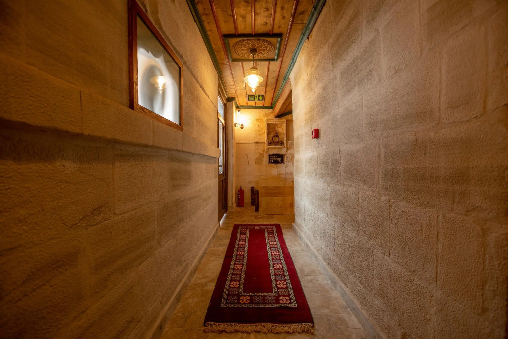 Ada Cave Suites Hotel