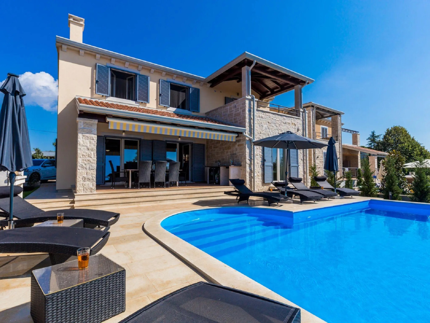 Gorgeous Villa With Private Pool and Covered Terrace & Sea View