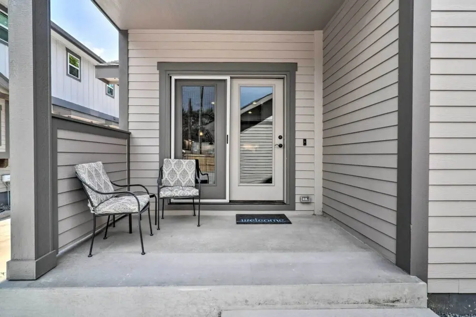 < 1 Mi to Downtown: Gorgeous Loveland Townhome!