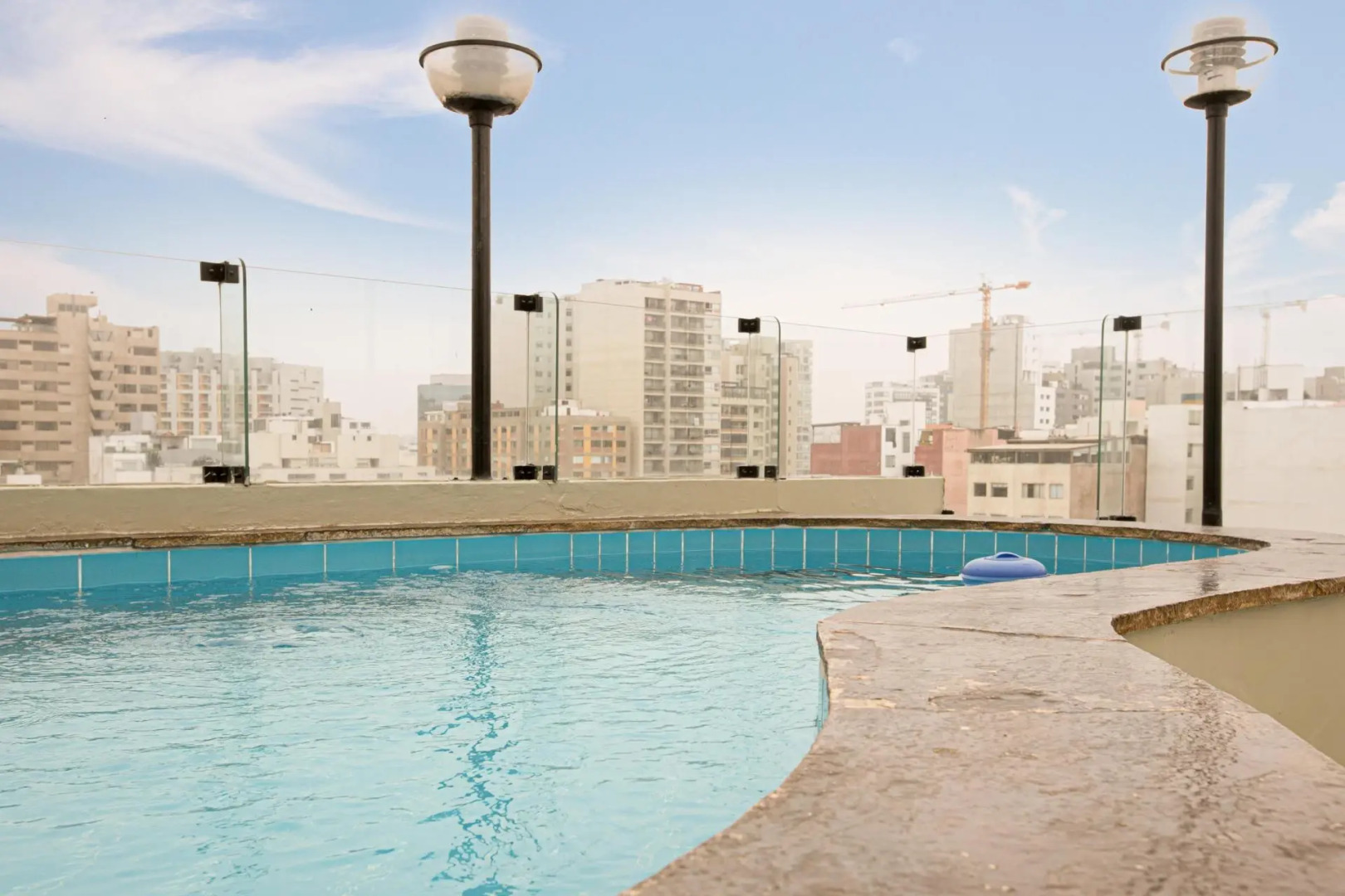 Embajadores Hotel