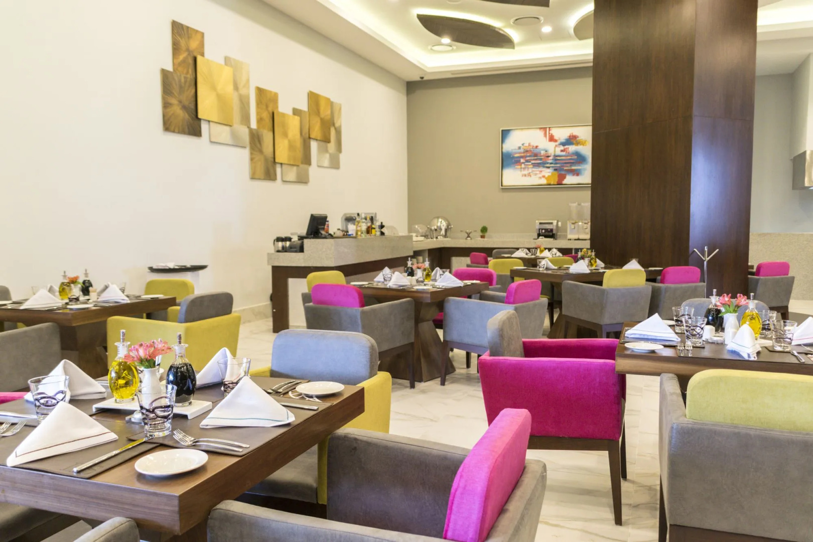 HS HOTSSON Hotel Irapuato