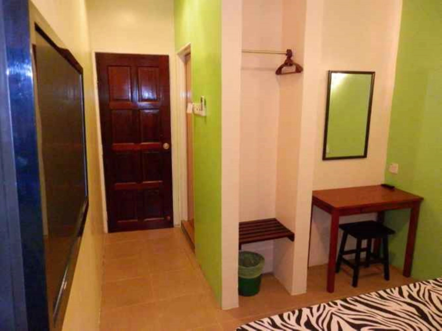 Travellers Planet Hotel & Guest House