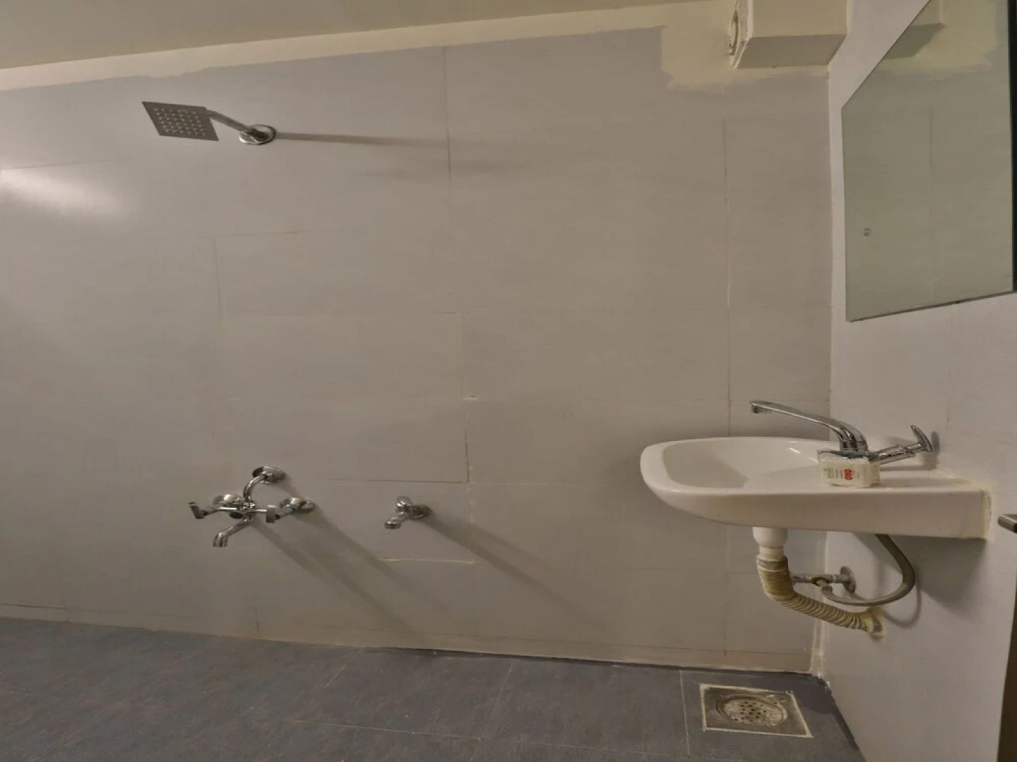 OYO 12147 Hotel Vibrant