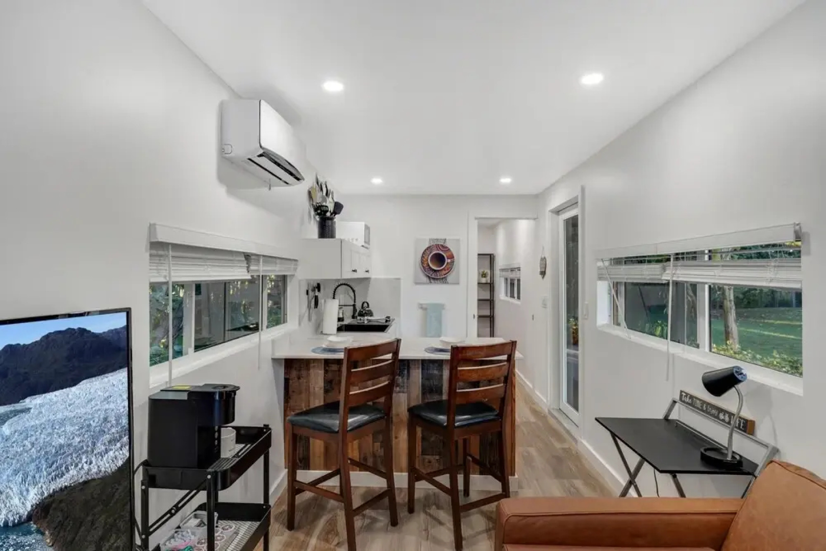 Southern Star Container Home on 3 Acres