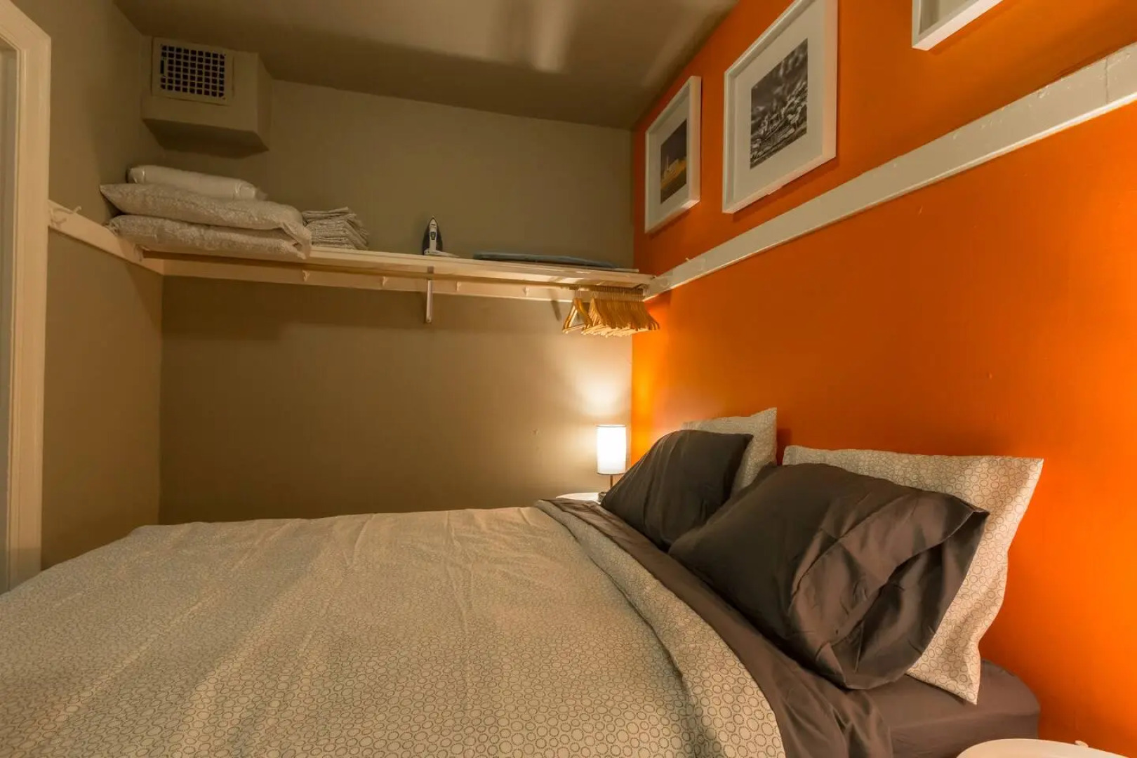 Cozy 1BR 1Bath | Fast Wifi! Great Location!