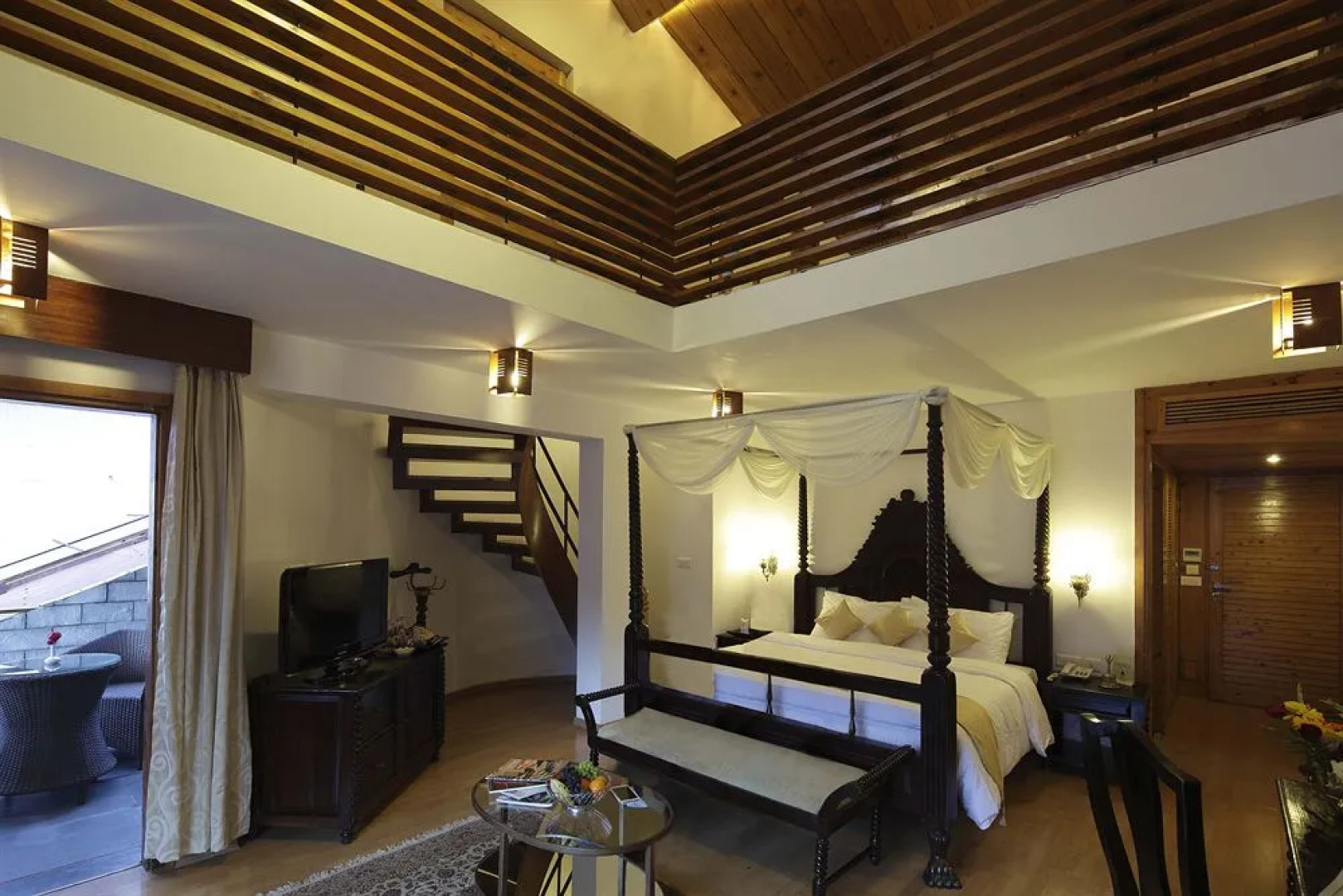 Manu Allaya Spa Resort