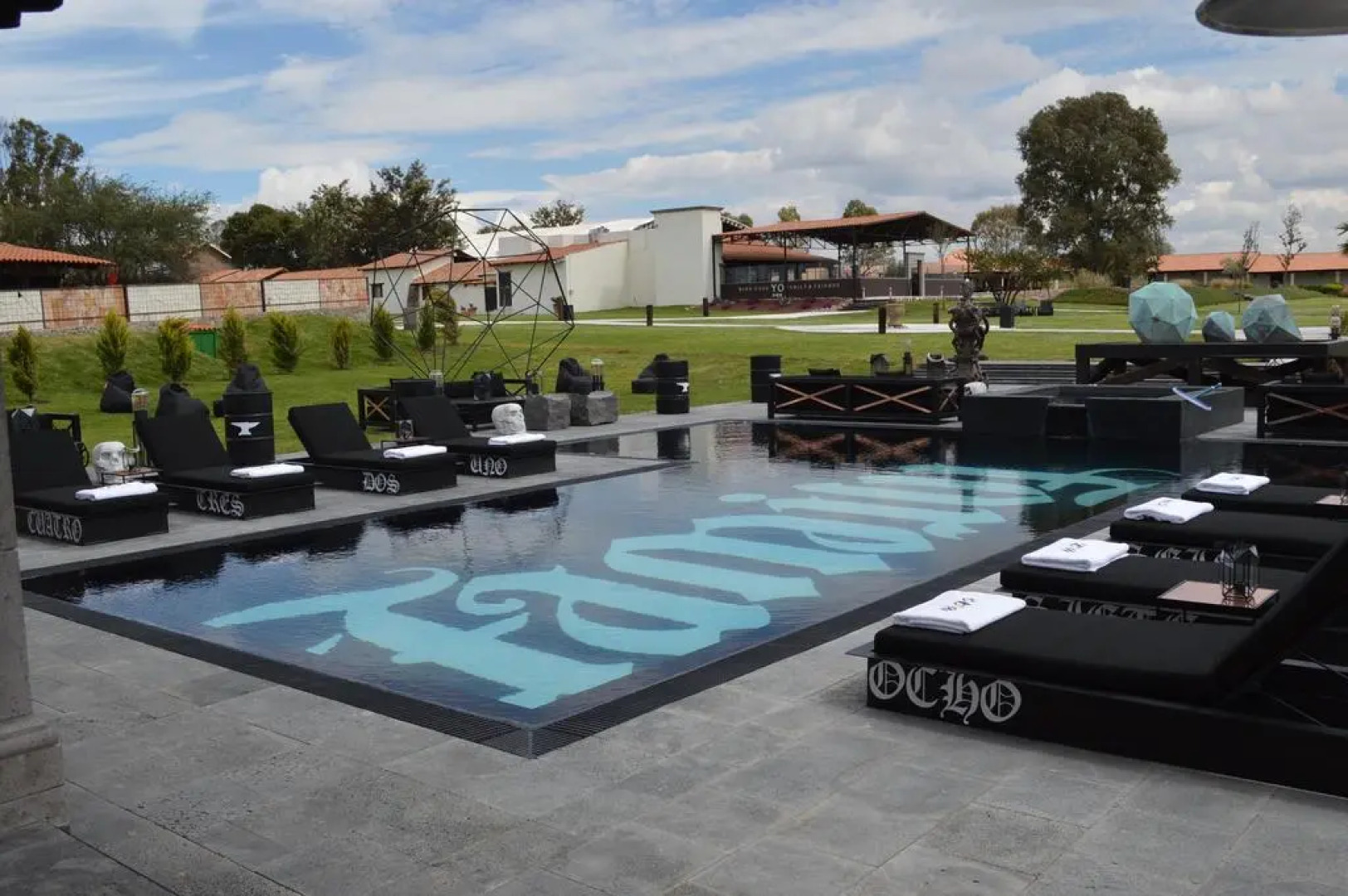 Hacienda Los Picachos