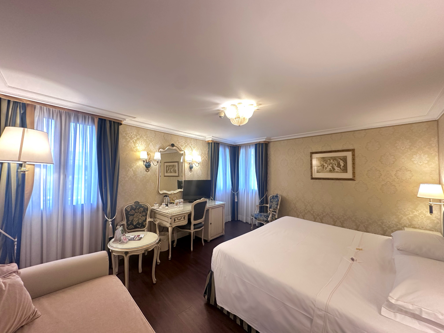 Hotel Antiche Figure