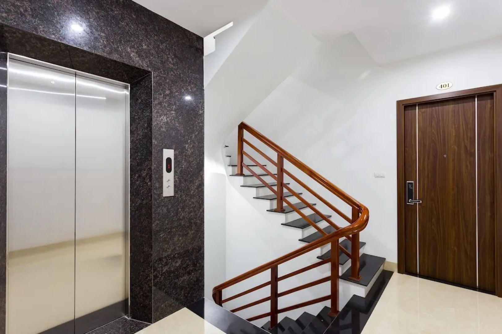 Trang An Flower Hotel