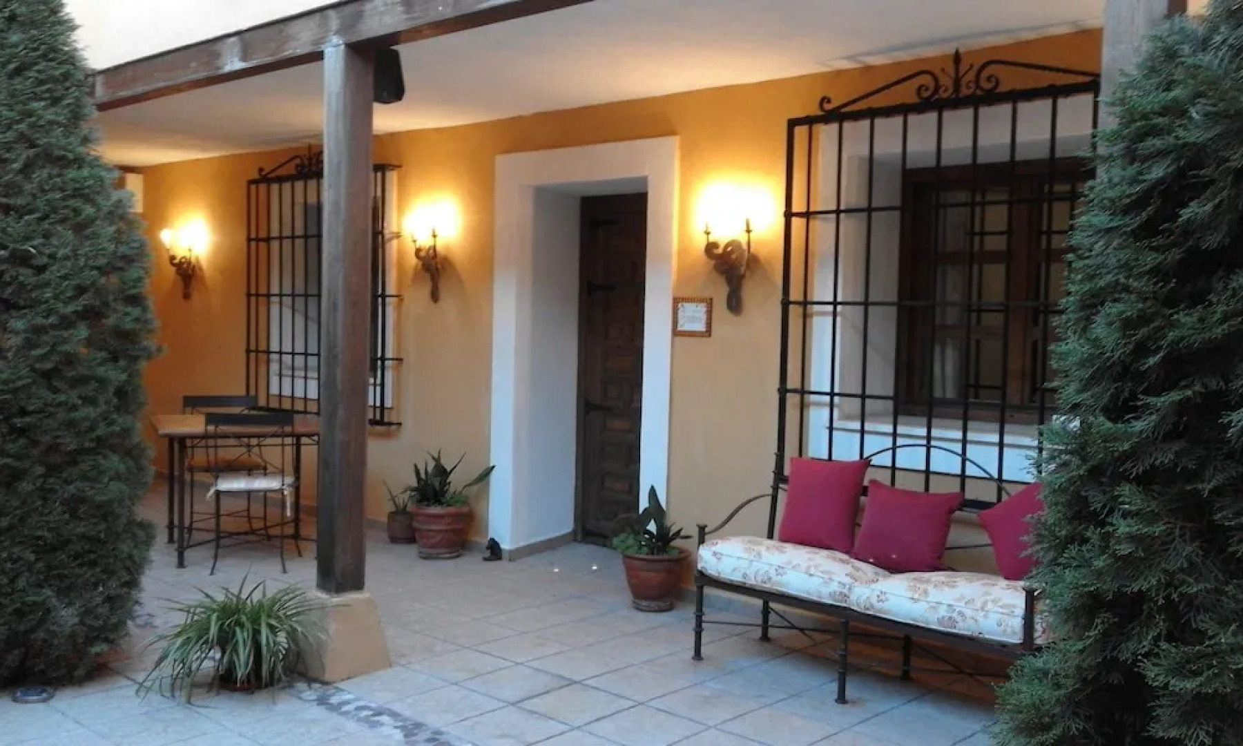 Hostal Rural Cumbres de Castilla