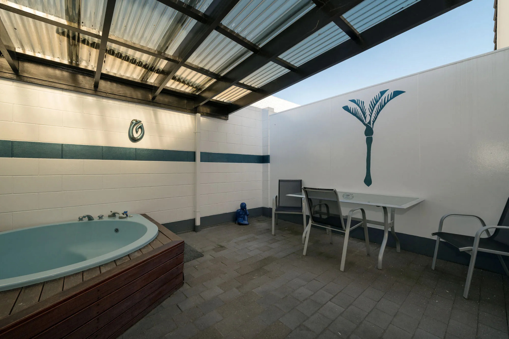 ASURE Palm Court Motor Inn