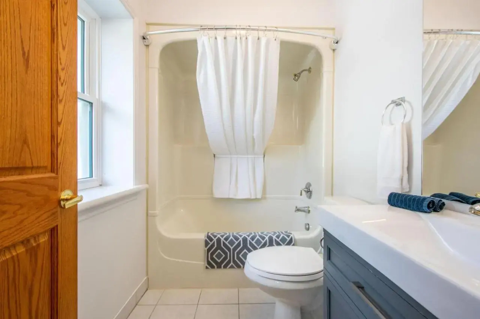 Worthington Place Ocean Side