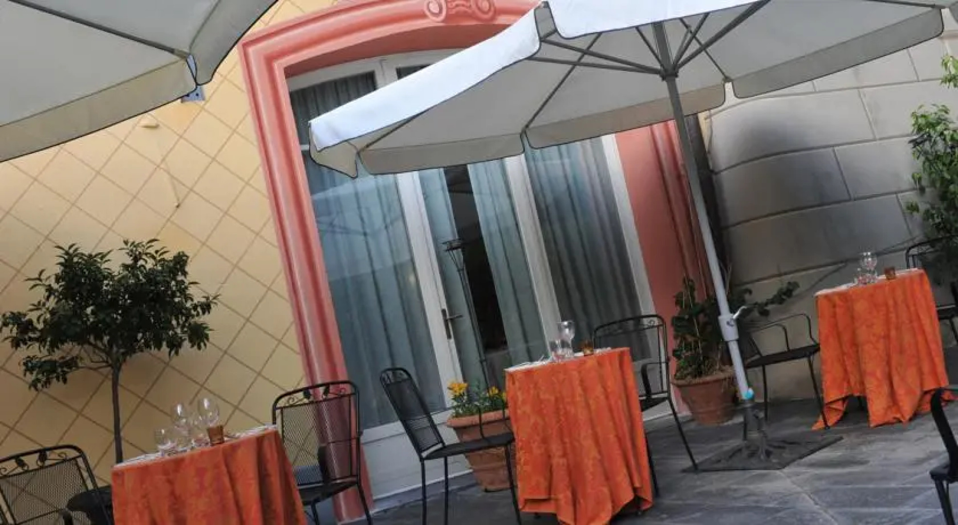 Residenza dEpoca Locanda del Cigno Nero