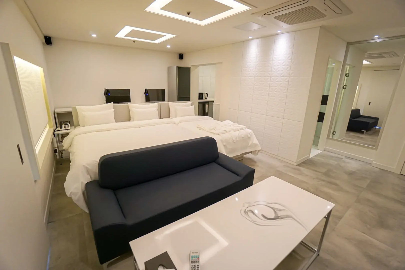 E.Kklim Classic Hotel