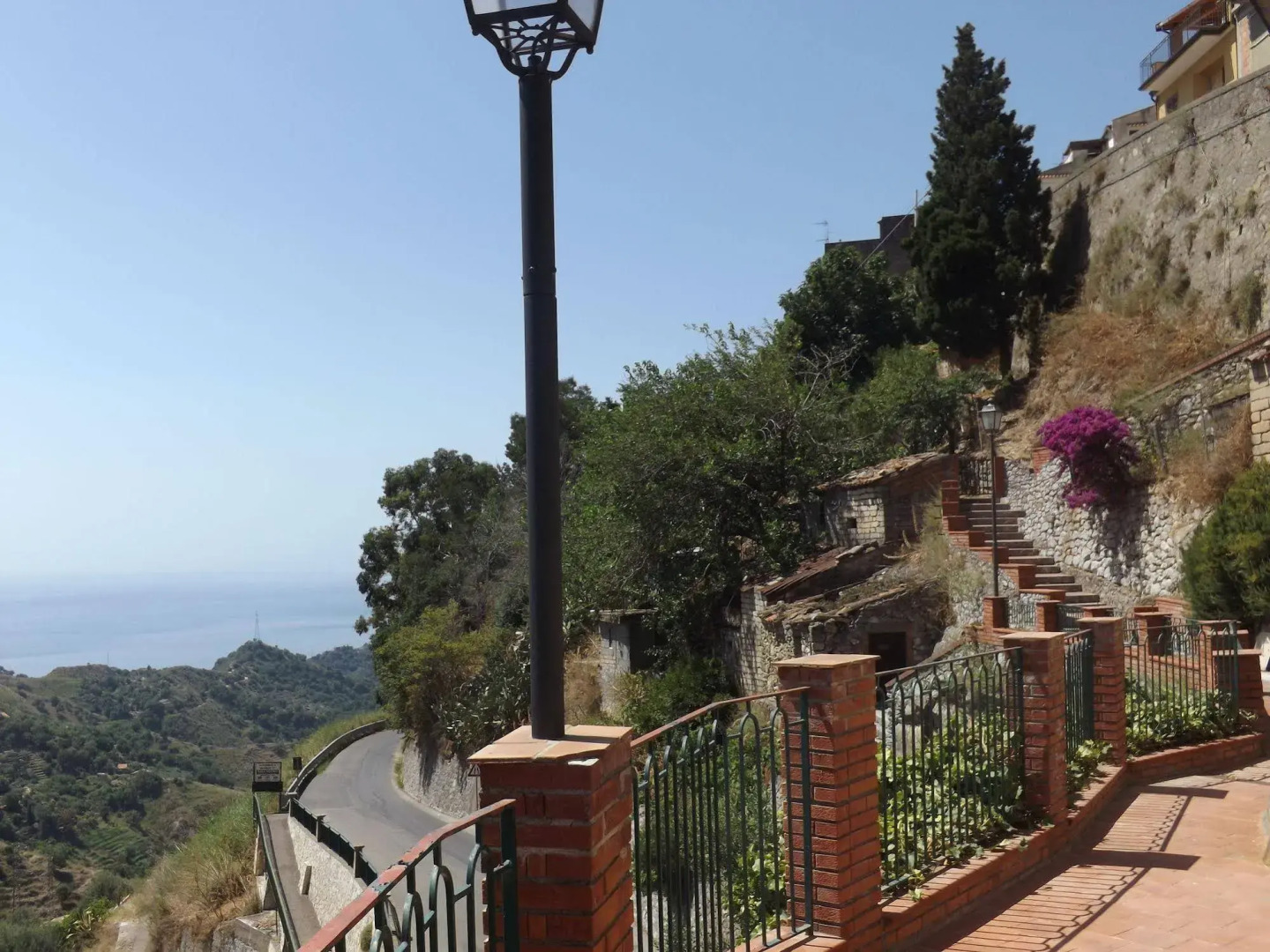 Albergo Diffuso Borgo Gallodoro