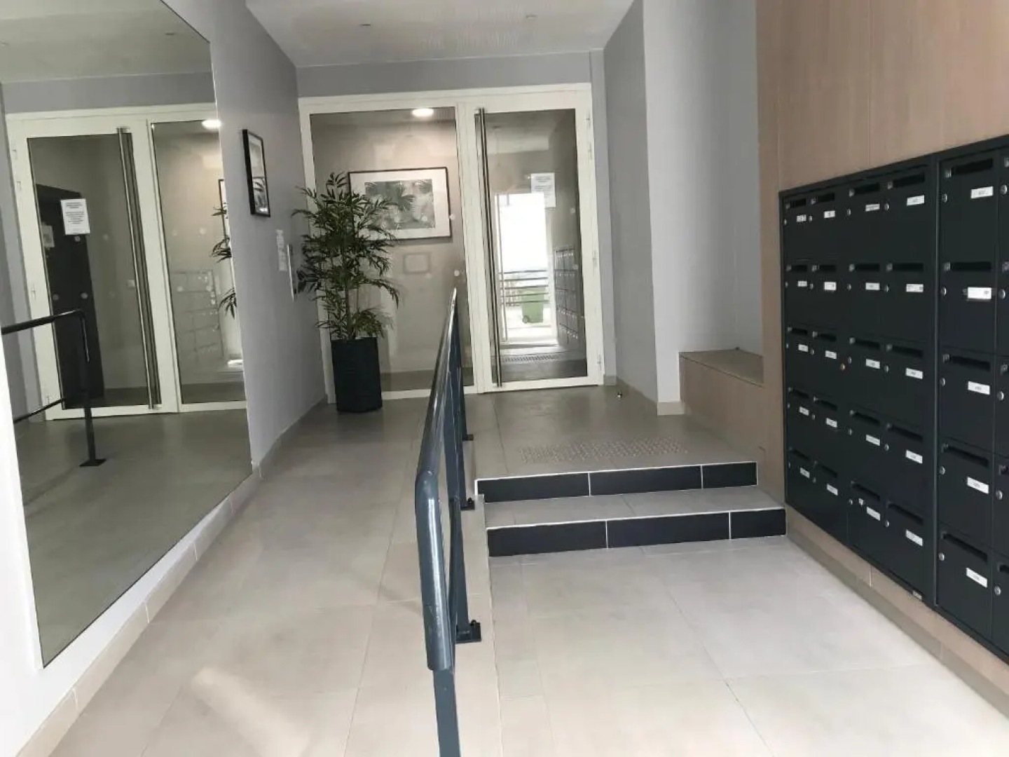 Sandy plaza supérieur