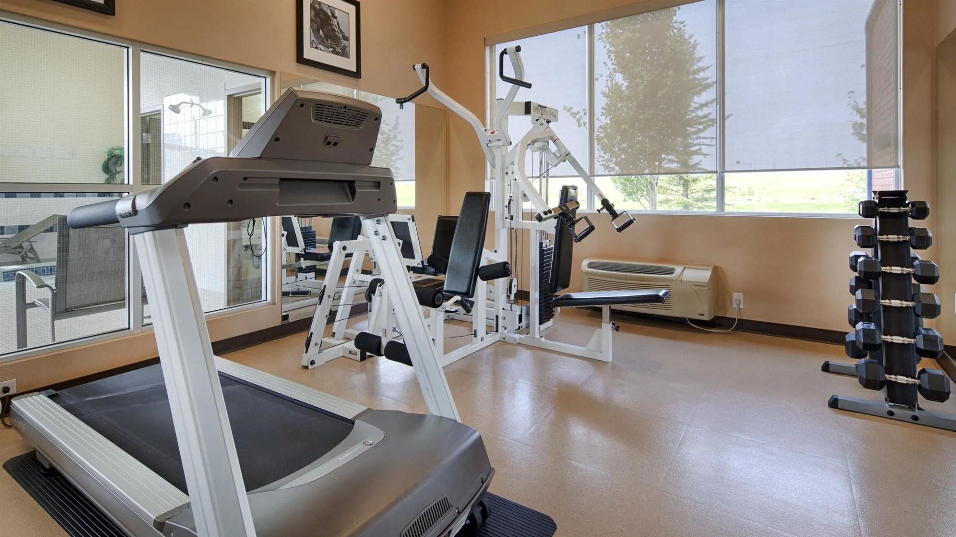 Best Western Plus Red Deer Inn & Suites