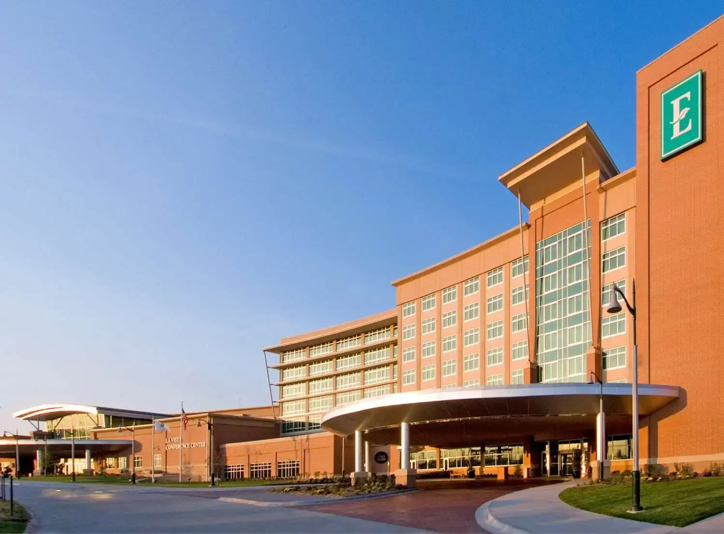 Embassy Suites by Hilton Omaha La Vista Hotel & Conference Center