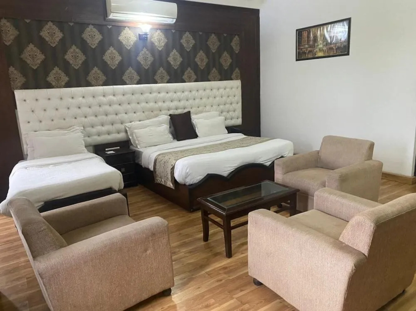 Imperial Clarks Inn Dharmashala