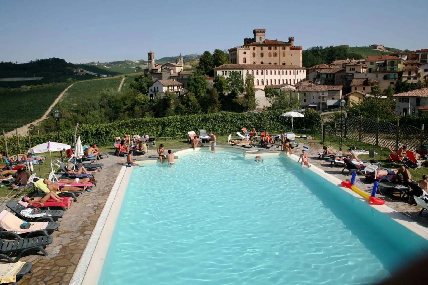 Hotel Barolo