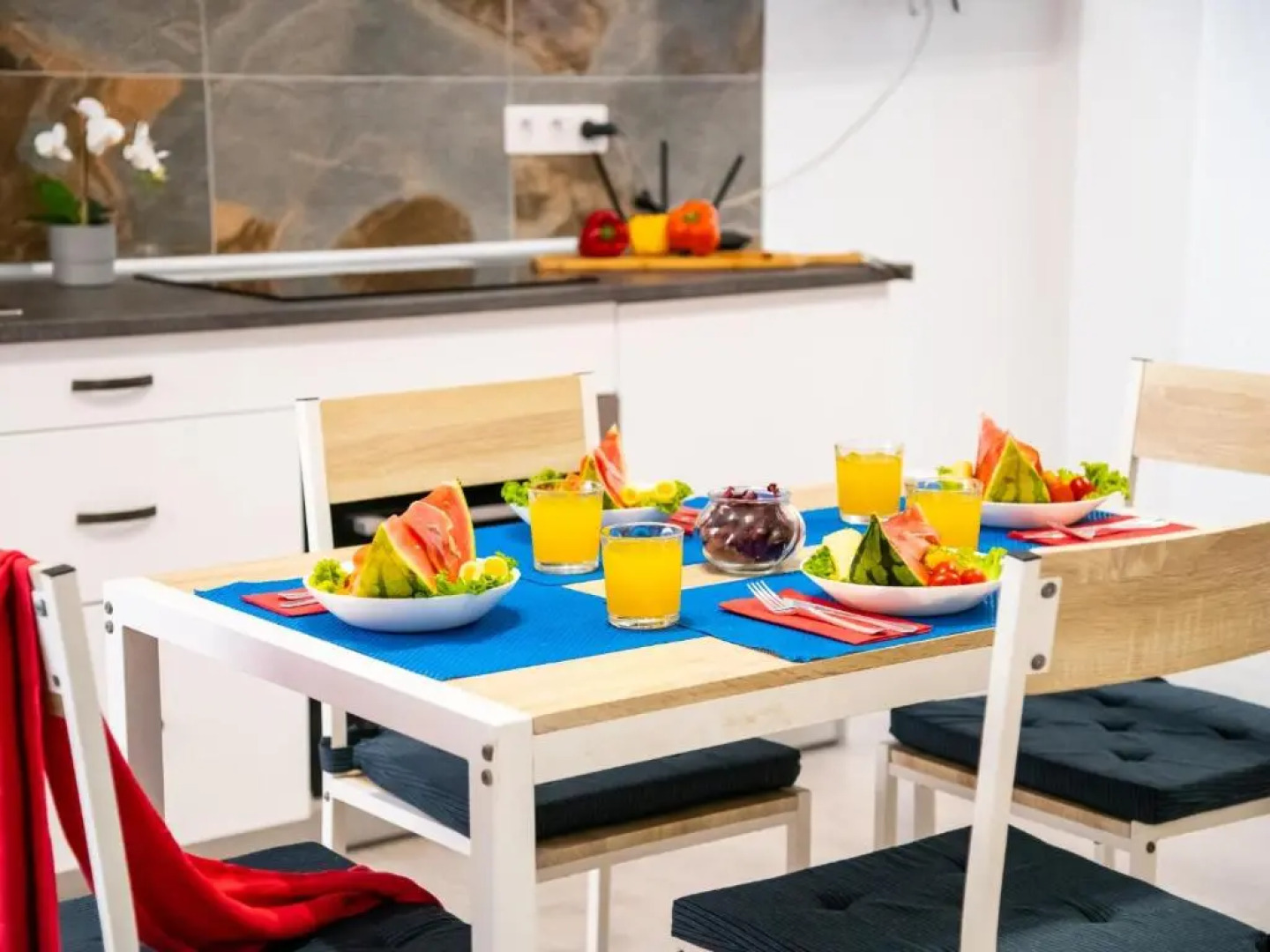 1 THE HOUSE of RISING SUN