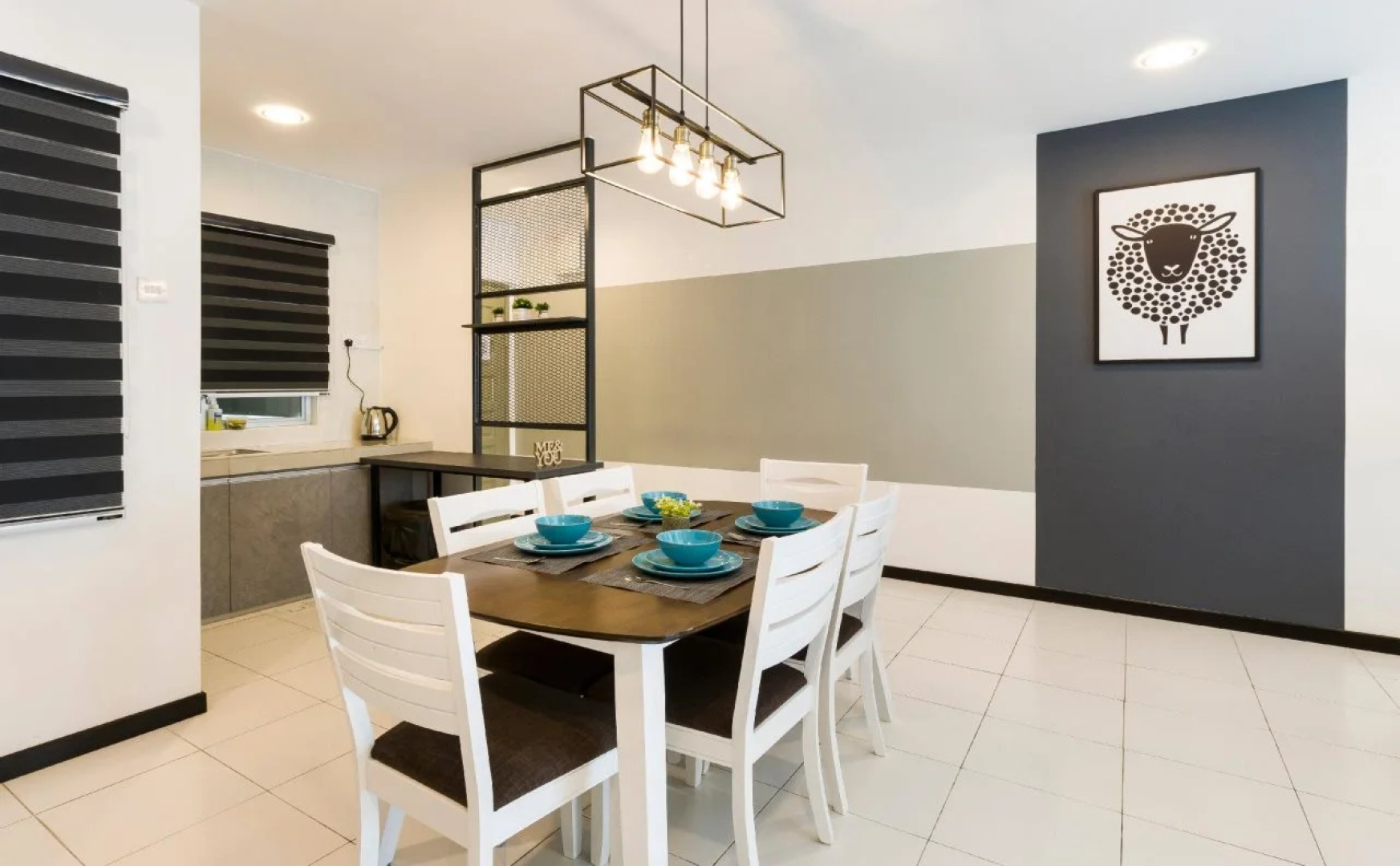 Peony Apartment @ Cameron