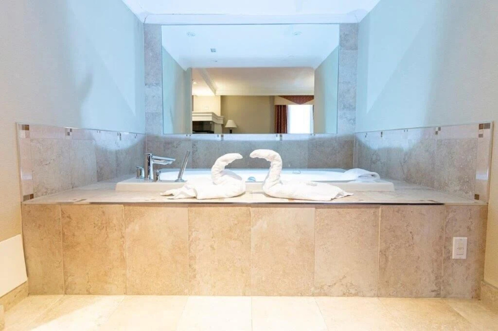 Crowne Plaza Hamilton