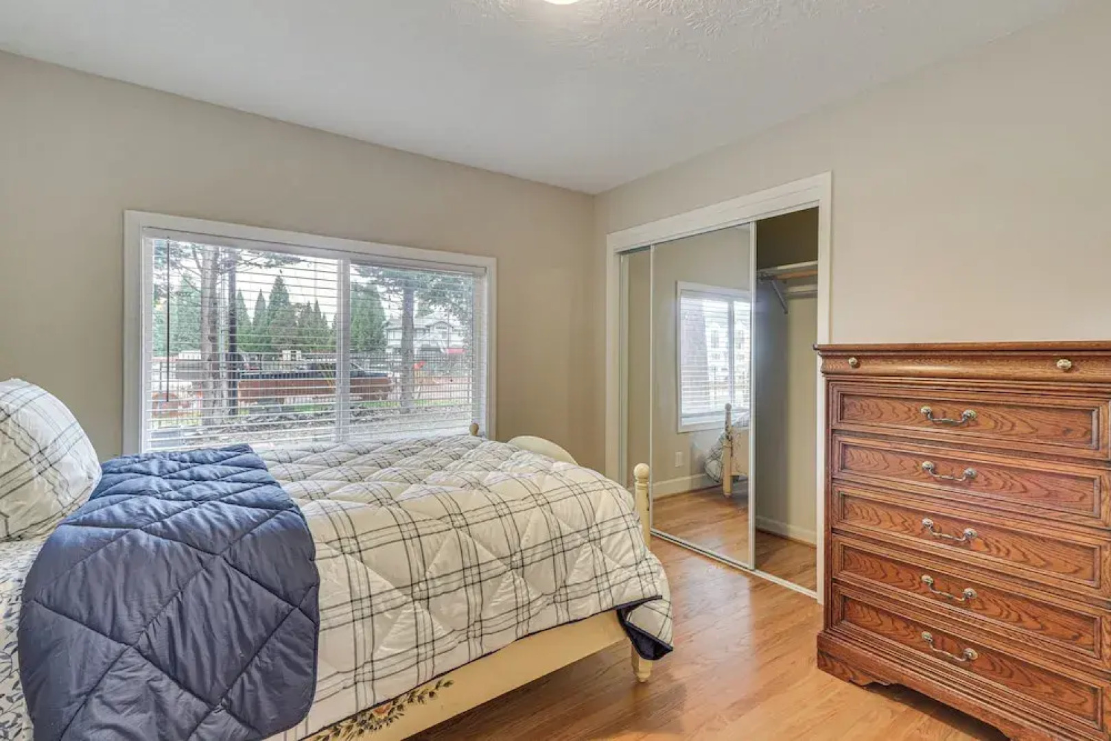 Spacious Portland Area Home w/ Fenced Yard