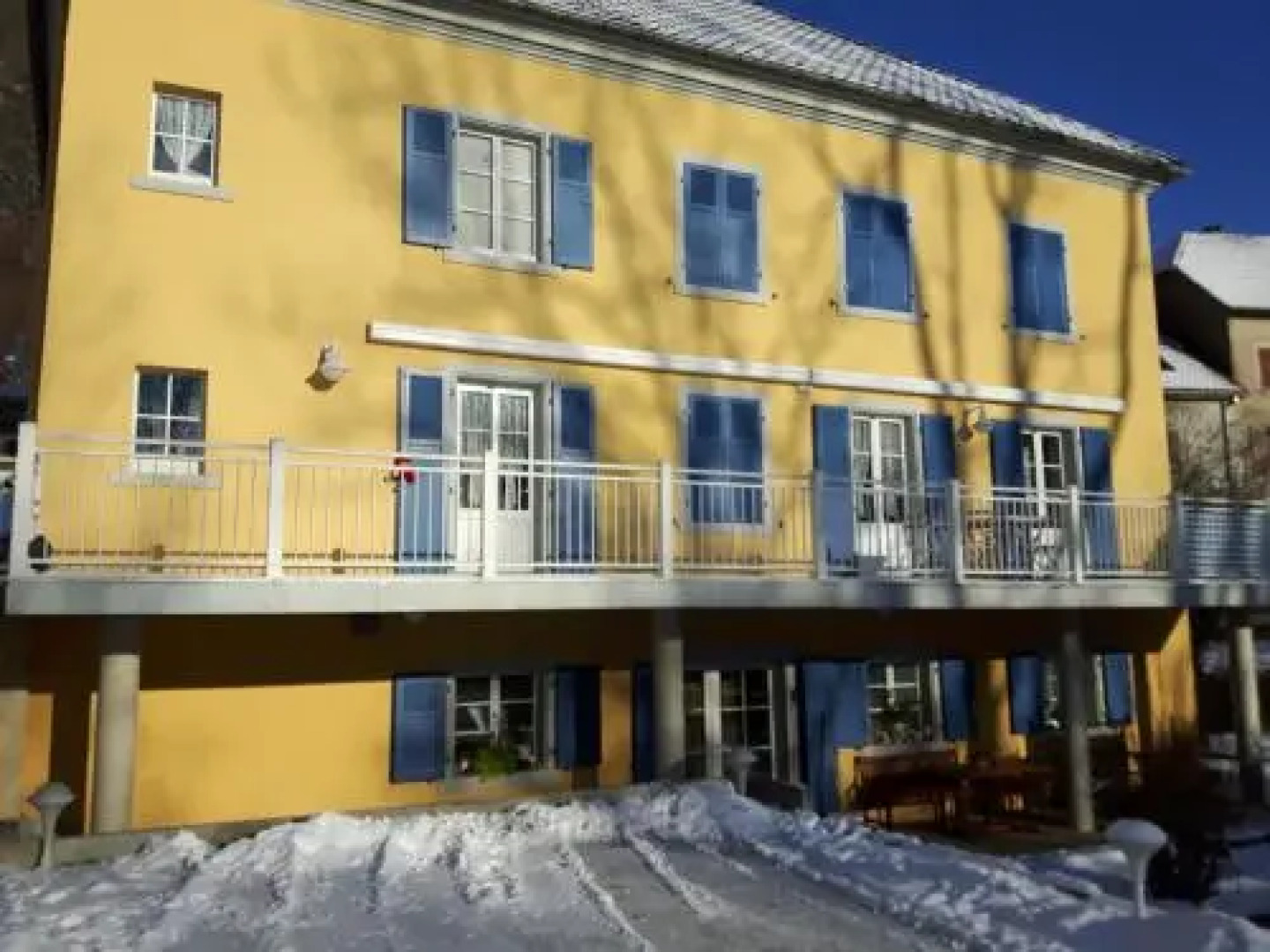 Les Volets Bleus Alsace Vosges