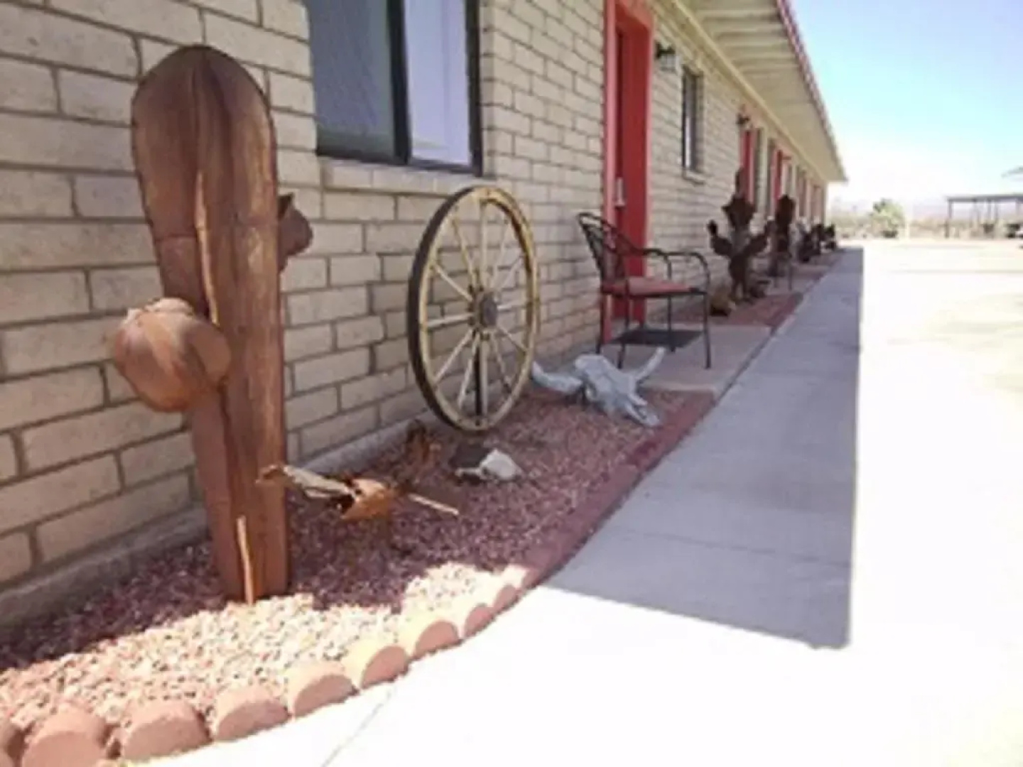 Stagecoach Suites