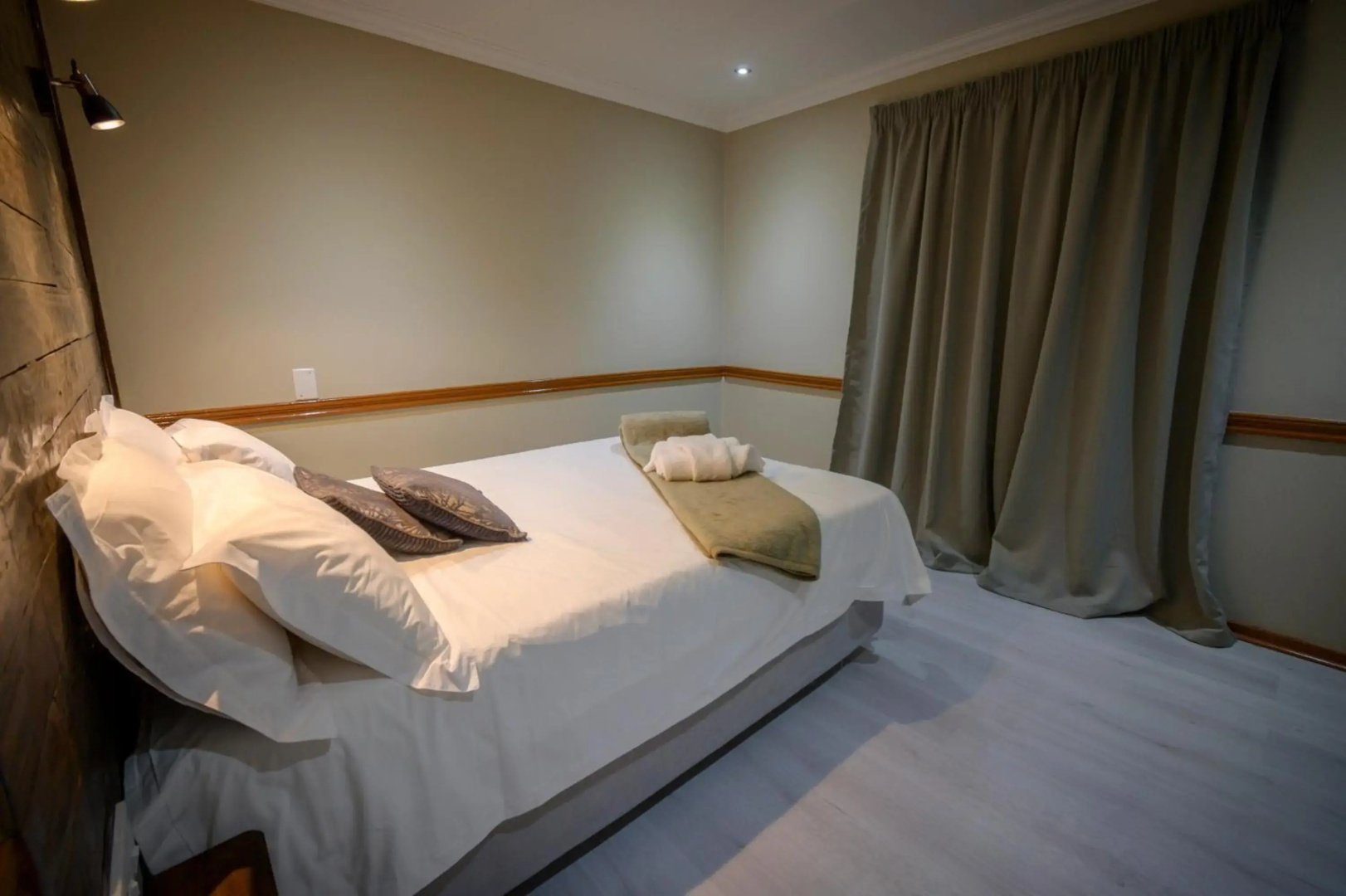 Bains Lodge