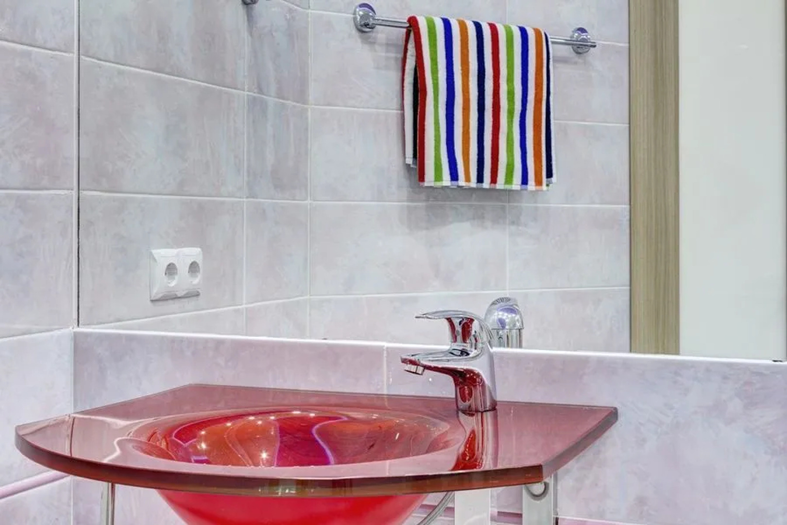 ИннХоум на ул. Братьев Кашириных, 34