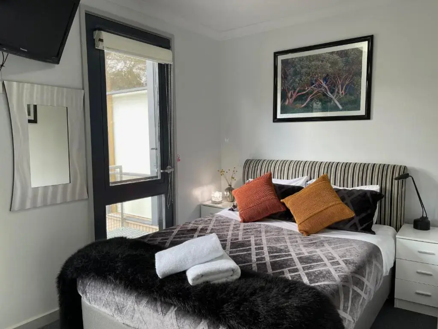 Tanjil Creek Lodge