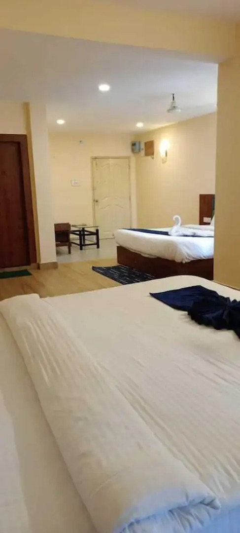 Hotel Sagar Tarang (Berries Group)