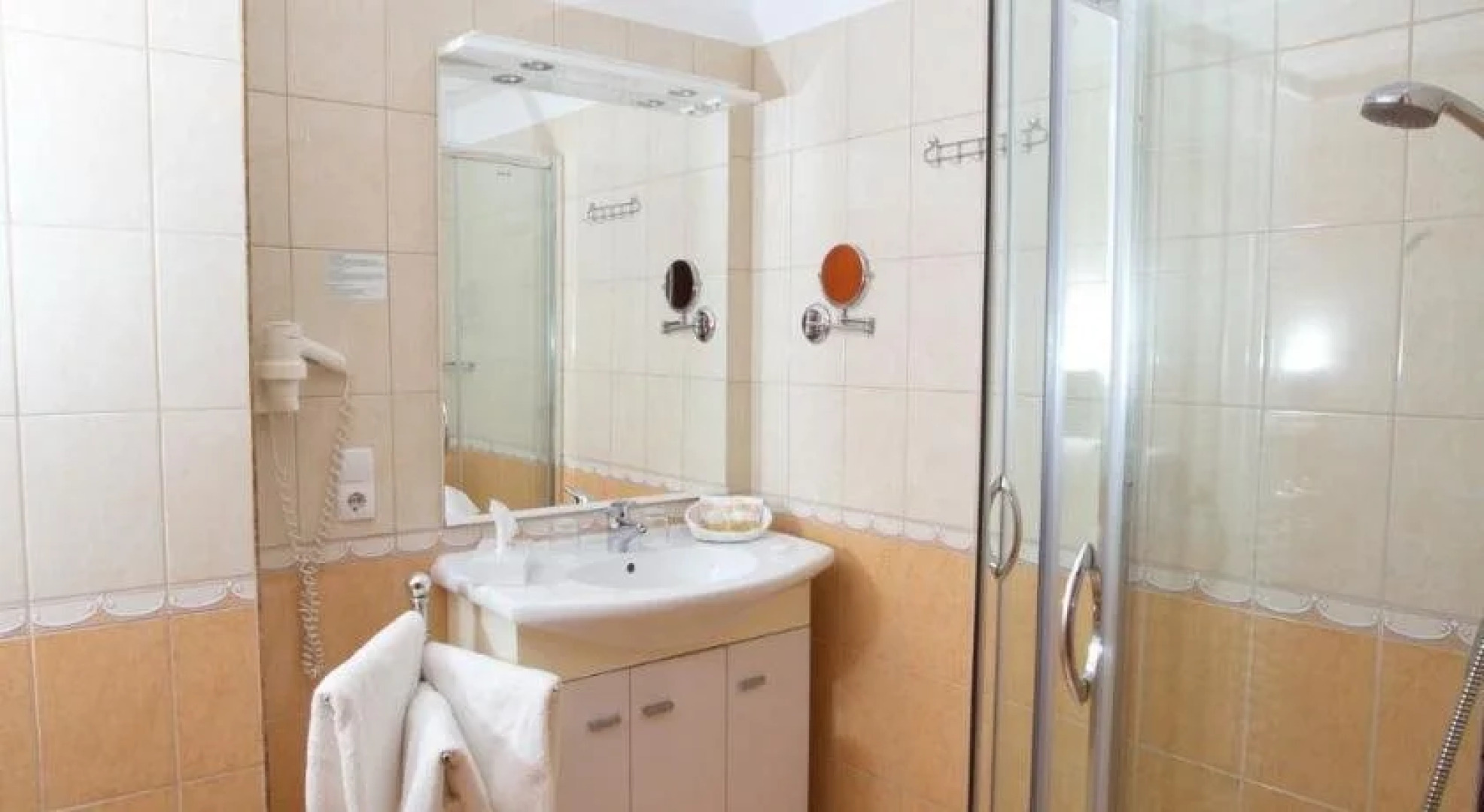 Flamingó Wellness Hotel