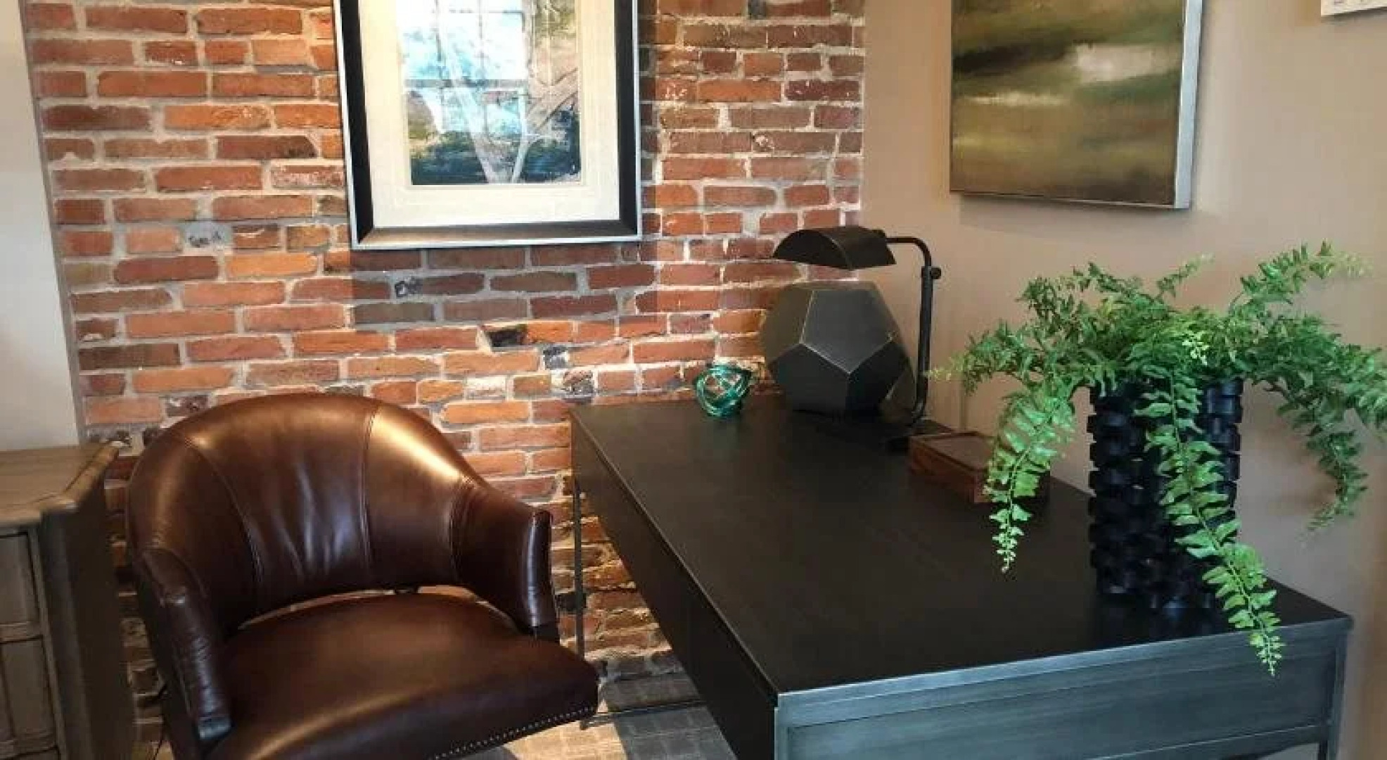 Farmer's Creekside Tavern & Inn