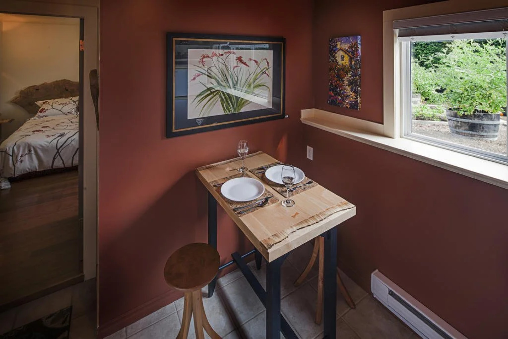 A Boutique Artful Suite