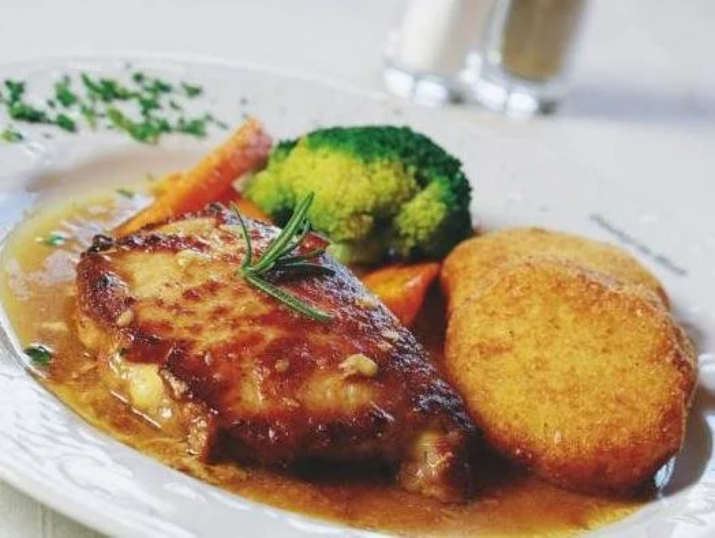 Landhotel Häuserl im Wald