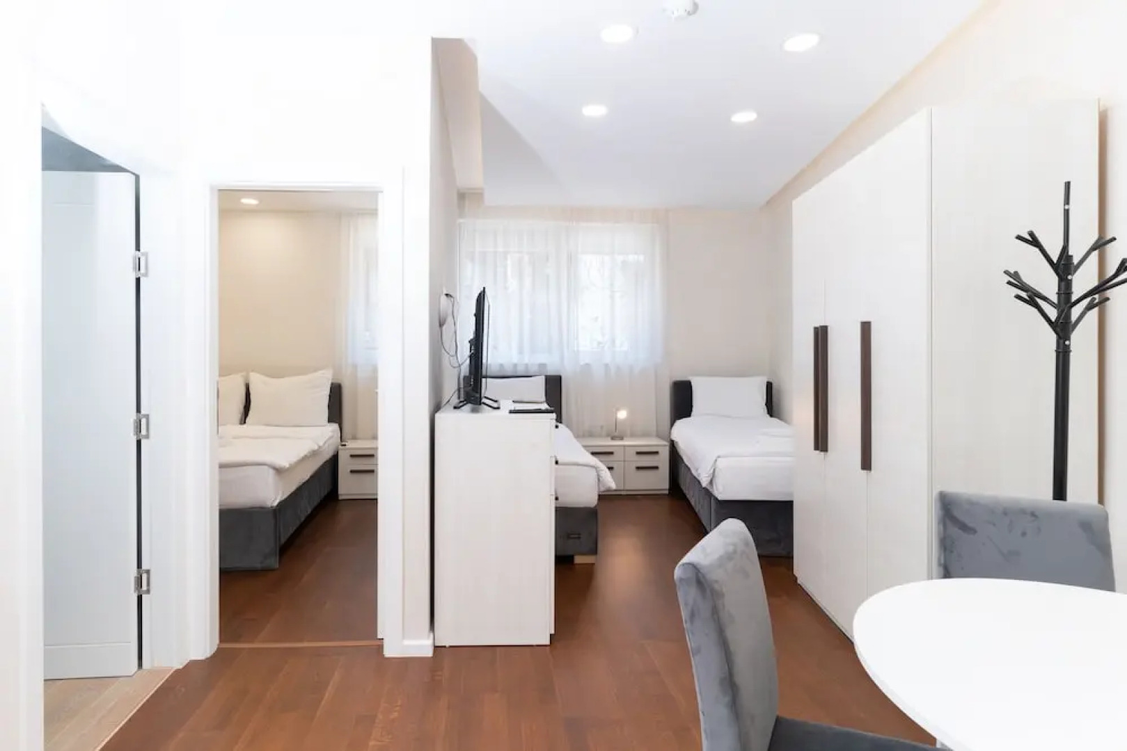 Ornament Hotel and Apartments