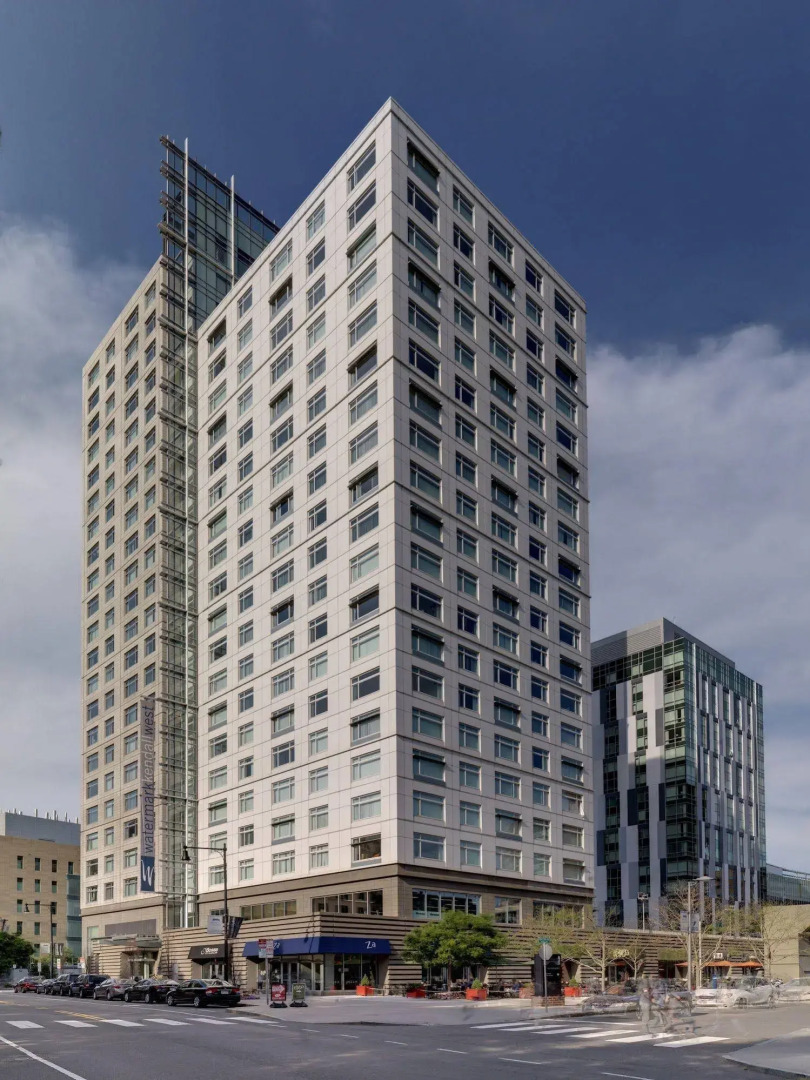 Global Luxury Suites at Kendall West