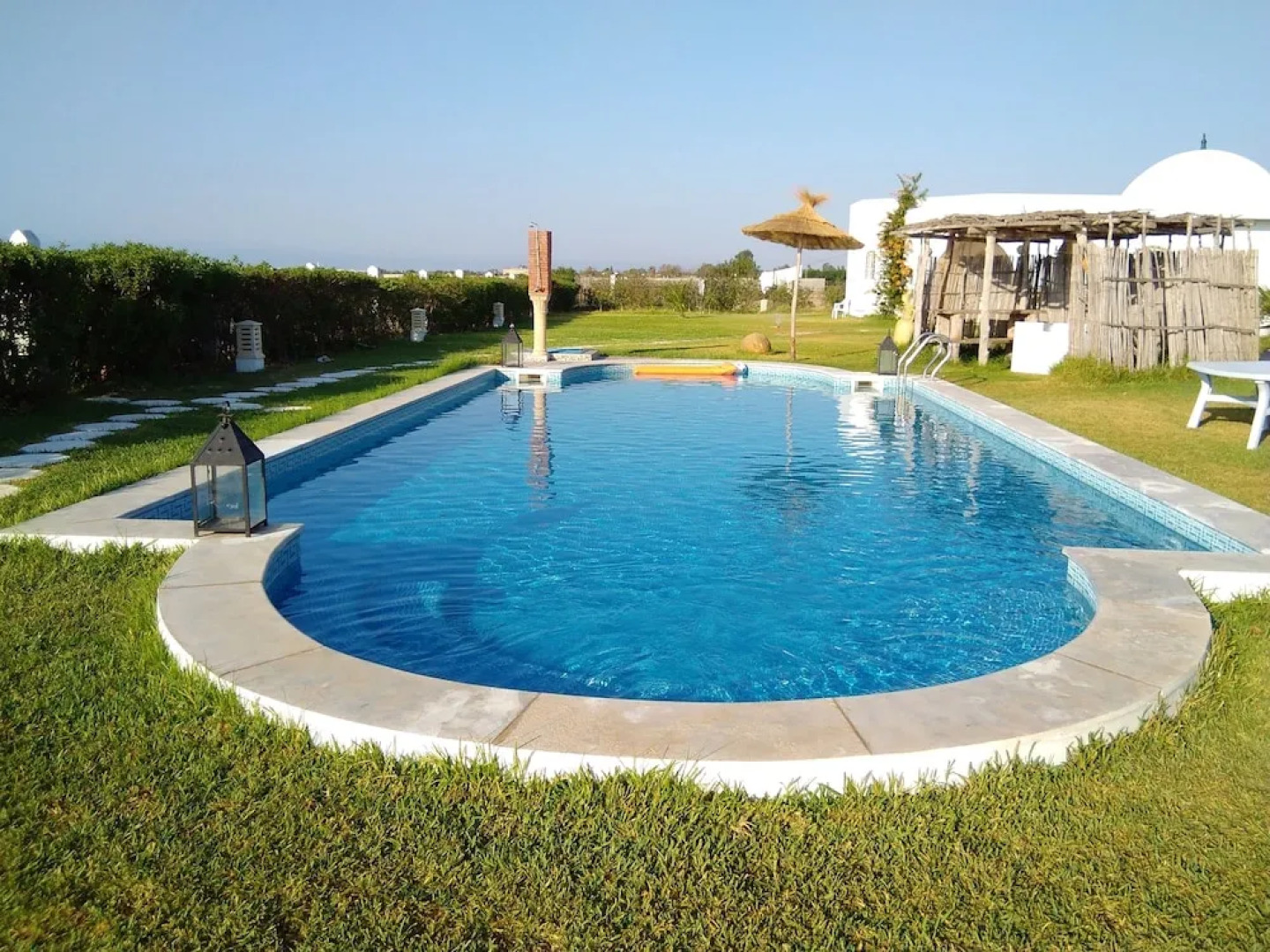 Yasmine Maamoura Beach