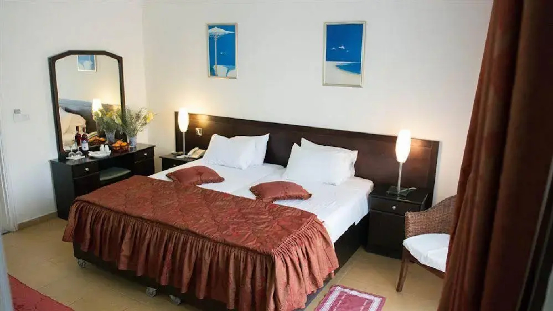 Aquarius Beach Hotel