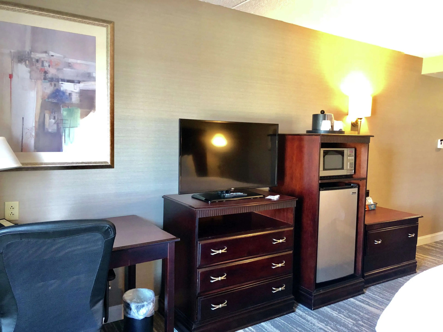 Hampton Inn Syracuse Clay